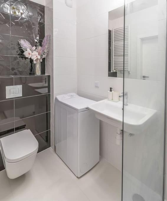 Urbannestgroup - Center - Sienna 65 Warsaw